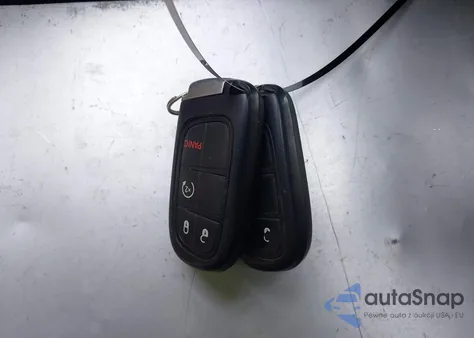 2018 Ram 2500 Laramie 4X4 6'4 Box from USA, damaged, VIN 3C6UR5FL6JG405886